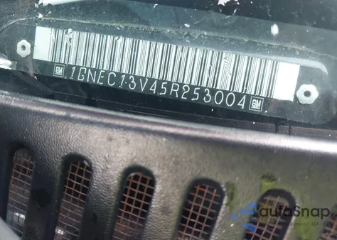 2005 Chevrolet Tahoe Ls z USA, uszkodzony, nr VIN 1GNEC13V45R253004